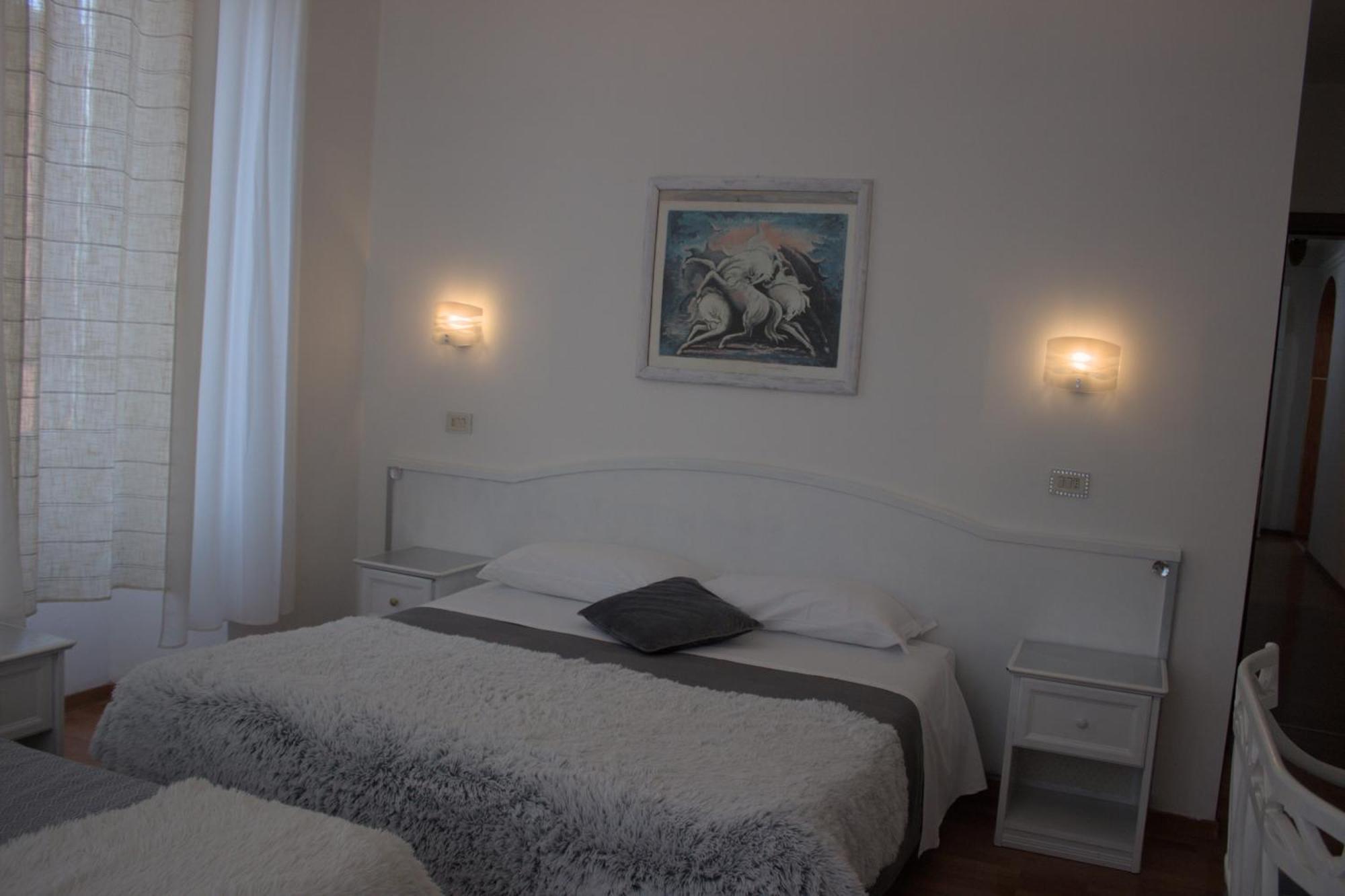フィレンツェ ソッジオルノ マドリード Bed & Breakfast エクステリア 写真