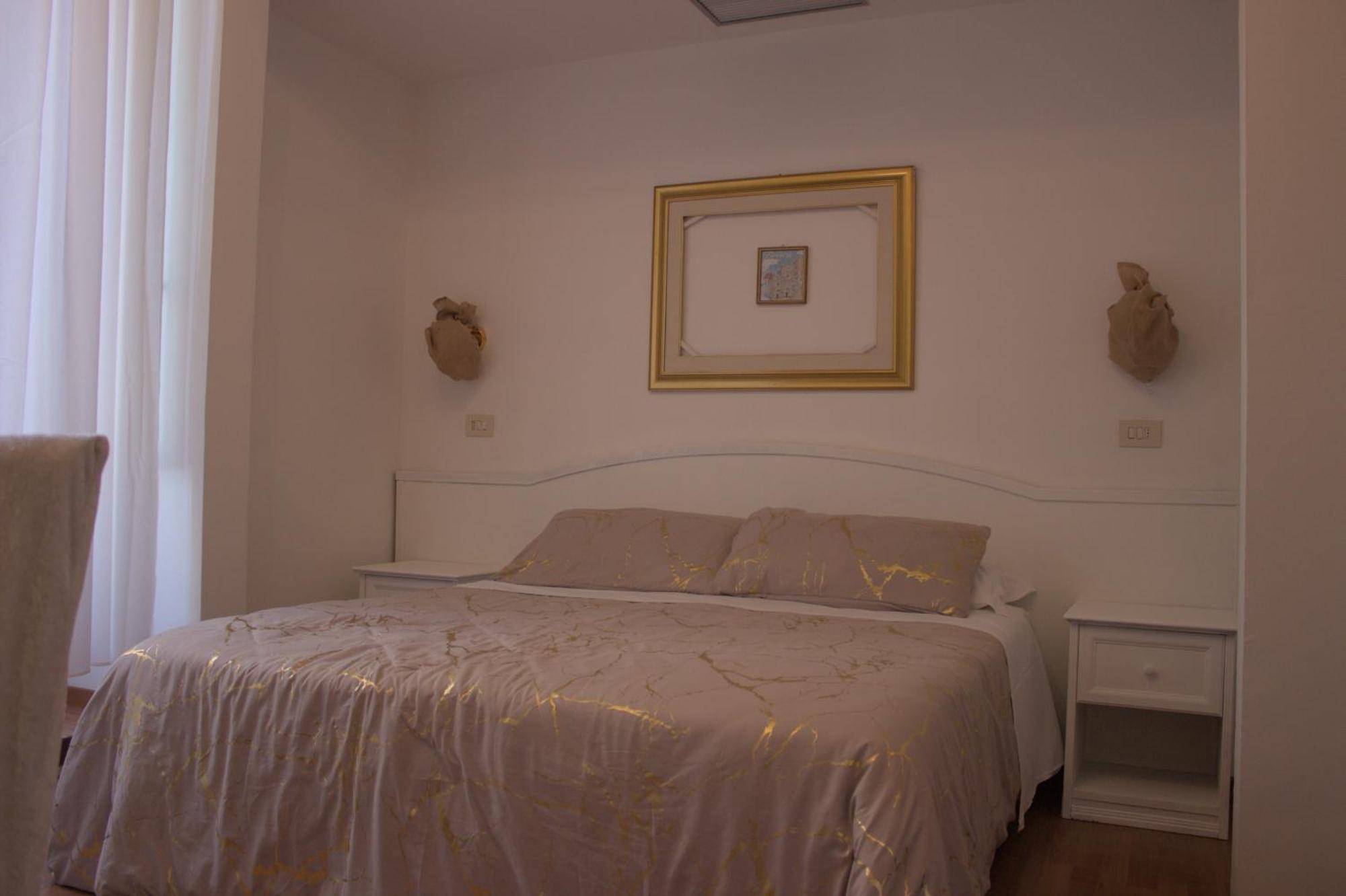 フィレンツェ ソッジオルノ マドリード Bed & Breakfast エクステリア 写真