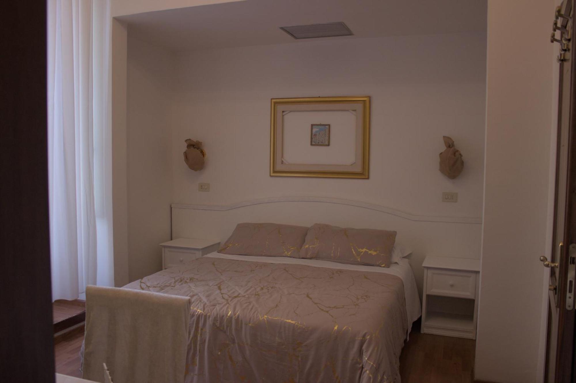 フィレンツェ ソッジオルノ マドリード Bed & Breakfast エクステリア 写真