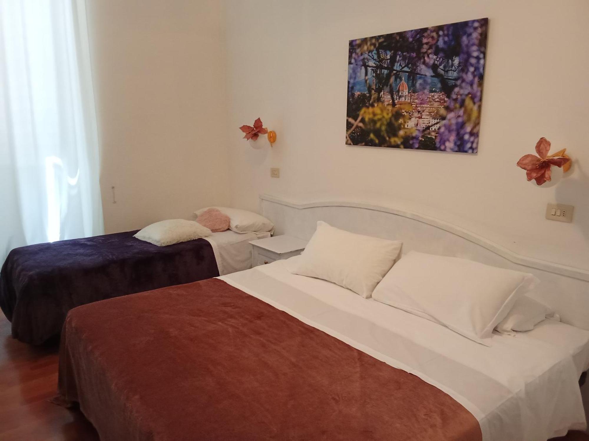 フィレンツェ ソッジオルノ マドリード Bed & Breakfast エクステリア 写真